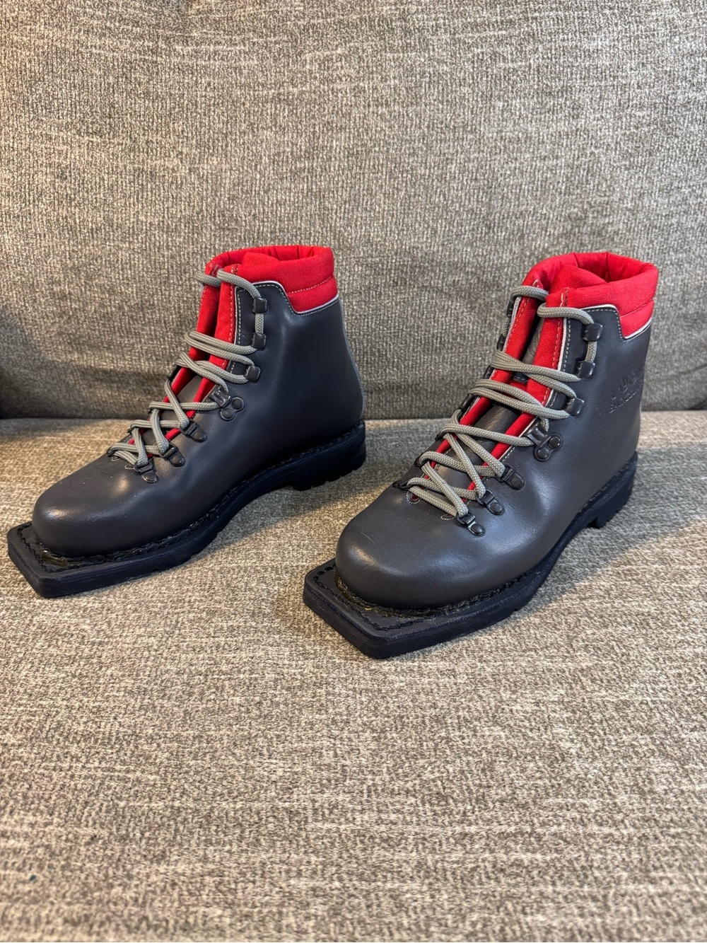 Asolo Vintage Backcountry Nordic Telemark Black ski boots Size 7 - Picture 2 of 15